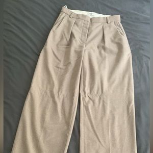 Aritzia Babaton wool trousers - size 6